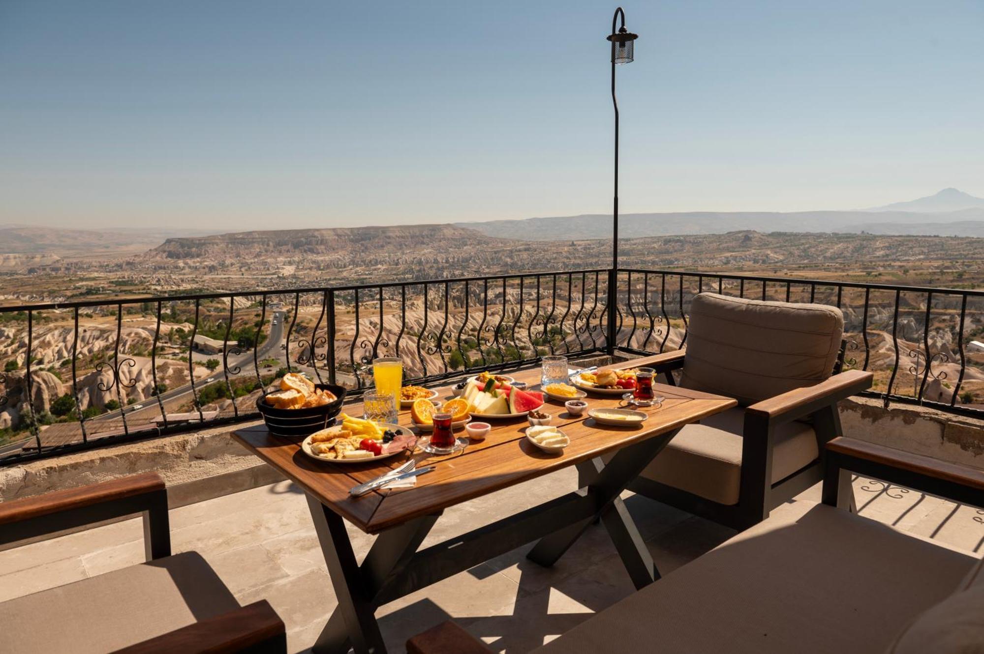 Ages In Cappadocia Hotel Üçhisar Kültér fotó