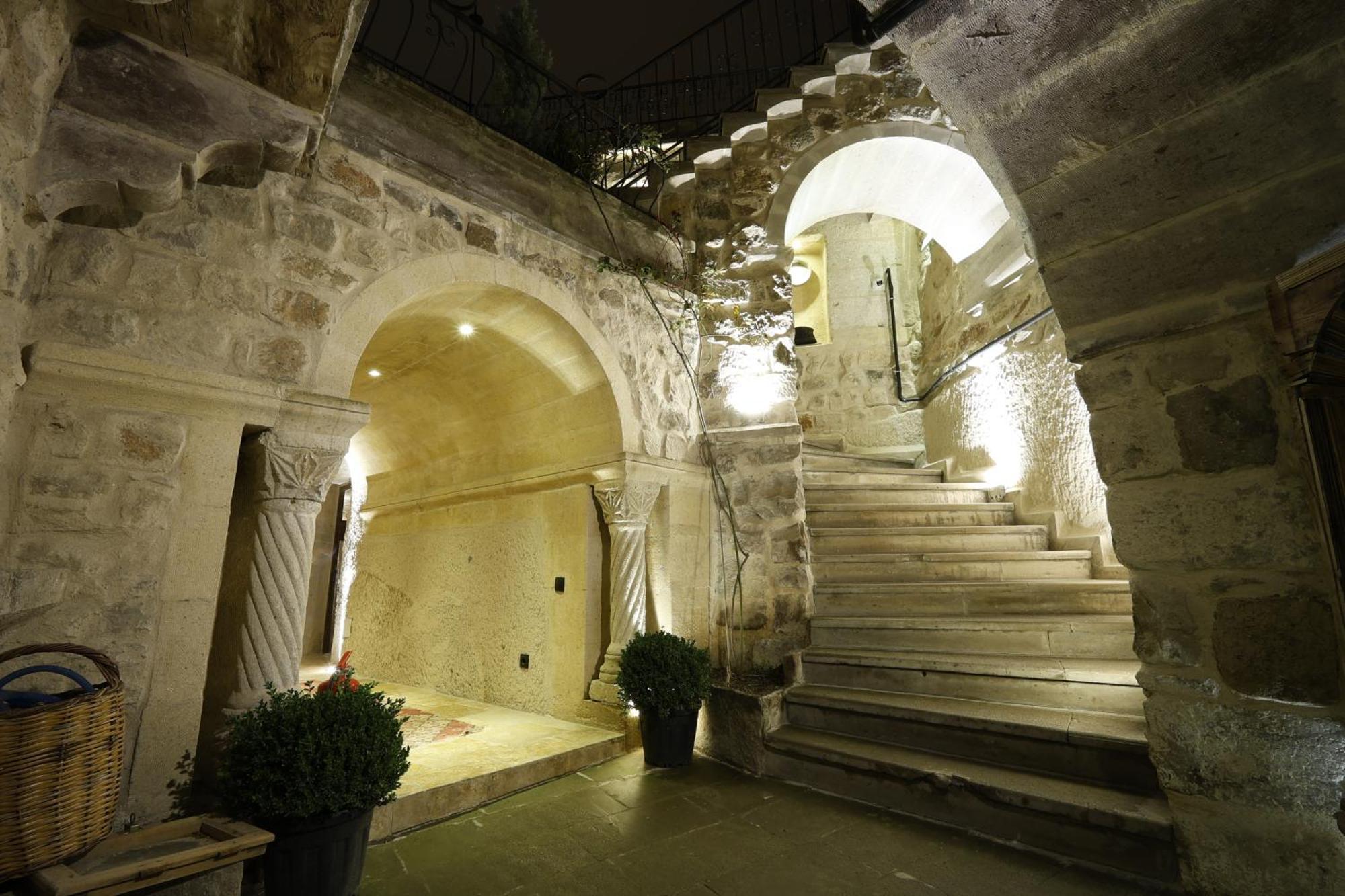 Ages In Cappadocia Hotel Üçhisar Kültér fotó
